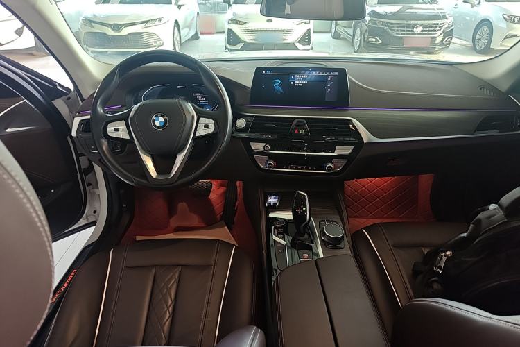 Used BMW 5 Series New Energy 2020 Mileage Upgrade Version 530Le Luxury Package
