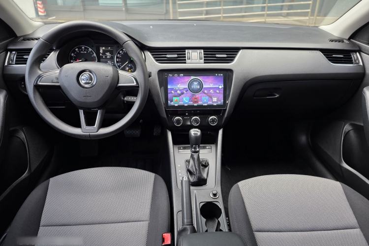 Used Skoda Octavia 2017 Classic Model 1.6L Automatic Comfort Edition