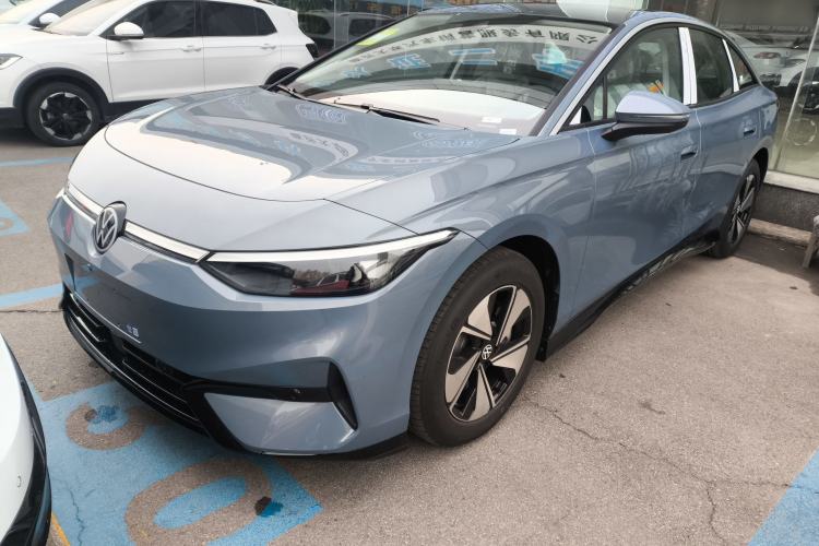 Used Volkswagen ID.7 VIZZION 2024 AIR model