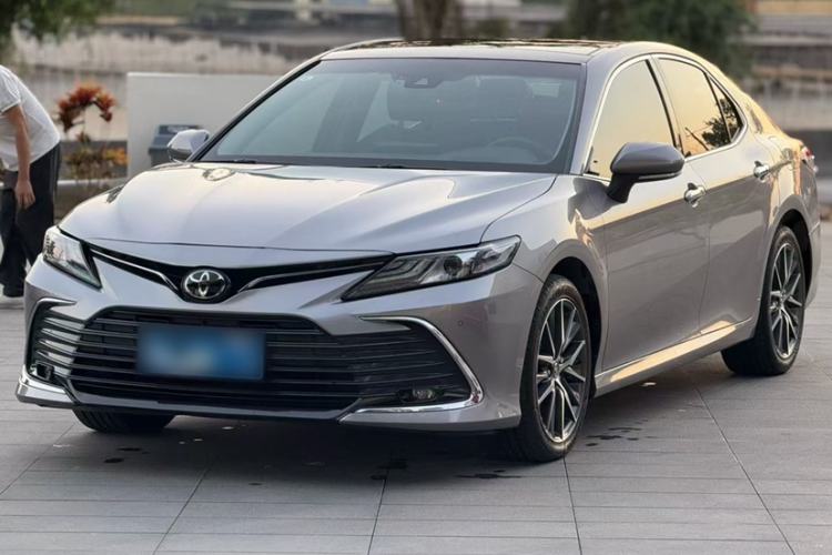 Used Toyota Camry 2021 2.5G Luxury Edition
