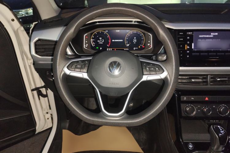 Used Volkswagen Tacqua 2023 200TSI DSG Joy-Connect Edition
