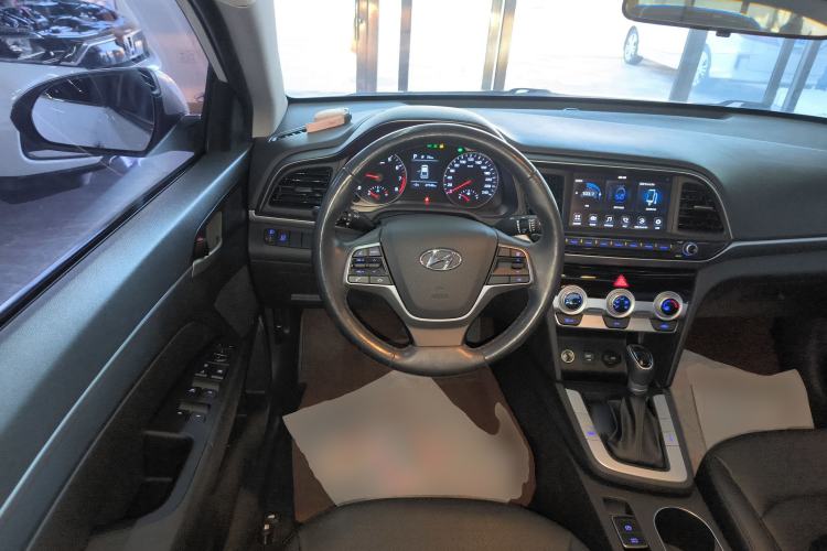 Used Hyundai Elantra 2019 1.5L CVT ZhiXuan – Elite Version