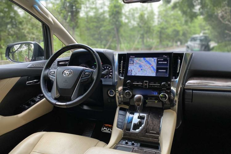 Used Toyota Alphard 2021 Dual-Engine 2.5L Prestige Edition