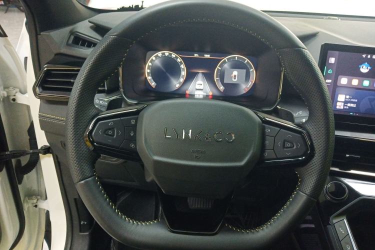 Used Lynk & Co 06 2023 Remix 1.5T Dynamic Halo
