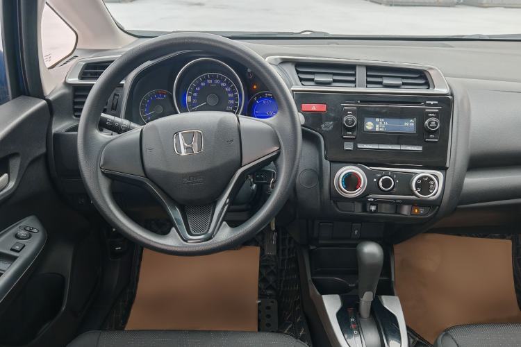 Used Honda Fit 2016 1.5L SES CVT Fashion Sunroof Edition