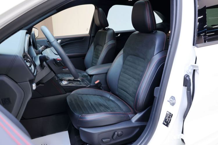 Used Ford Escape 2020 EcoBoost 245 Four-Wheel Drive ST-LINE Deluxe Edition
