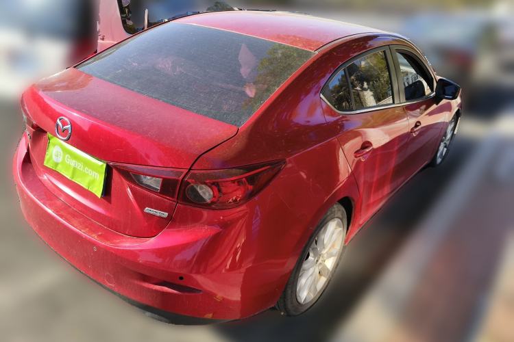 Used Mazda Mazda 3 Axela 2014 Sedan 2.0L Automatic Sport Model
