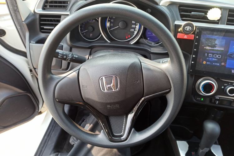 Used Honda Fit 2016 1.5L SES CVT Fashion Sunroof Edition
