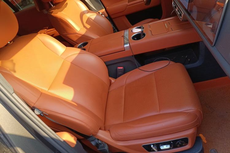 Used Li Auto L9 2022 Max model
