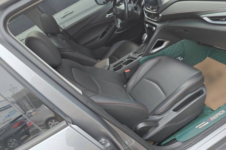 Used Chevrolet Orlando 2019 Redline 530T Automatic Enjoyment Version (5+2 Seating) China VI
