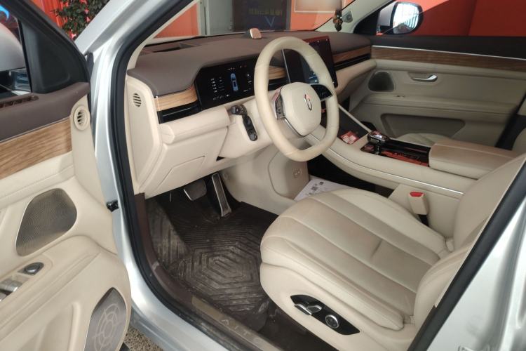 Used Hima AITO M7 2024 1.5T Rear-Drive Plus Version 5 Seats
