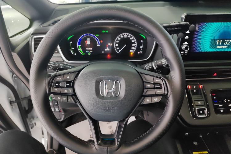 Used Honda Elysion 2024 2.0L eHEV Luxury Edition
