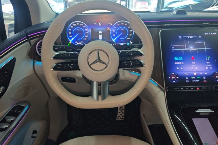 Used Mercedes-Benz EQE SUV 2023 350 4MATIC Pioneer Edition
