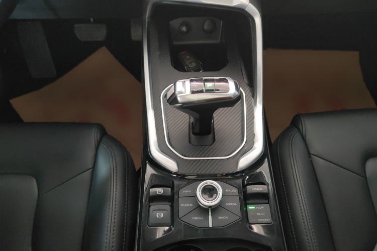 Used Haval H6 2017 Red-Label 1.3T Automatic Two-Wheel Drive ZhiShang Model
