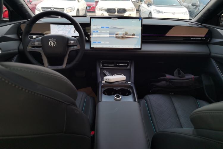 Used BYD Qin L 2025 EV 545KM Cloud Suspension Edition
