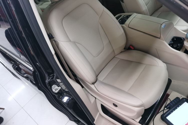 Used Mercedes-Benz V-Class 2021 V 260 L Long Wheelbase Prestige Edition