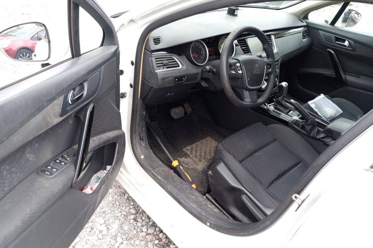 Used Peugeot 508 2015 2.0L Automatic Zhiyi Edition
