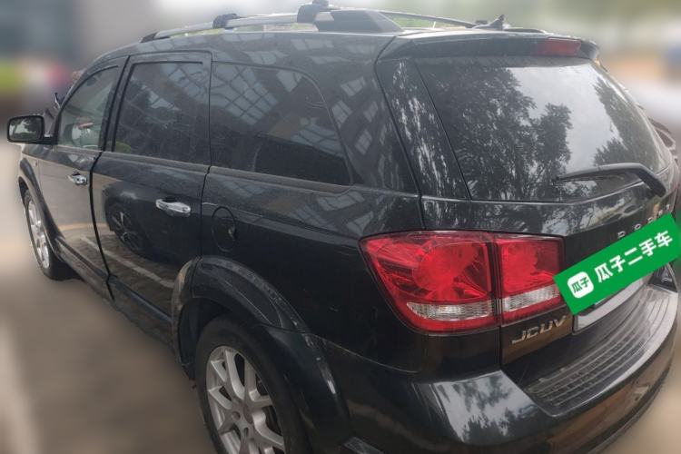 Used Dodge Journey 2013 2.4L Two-Wheel Drive Luxury Version
