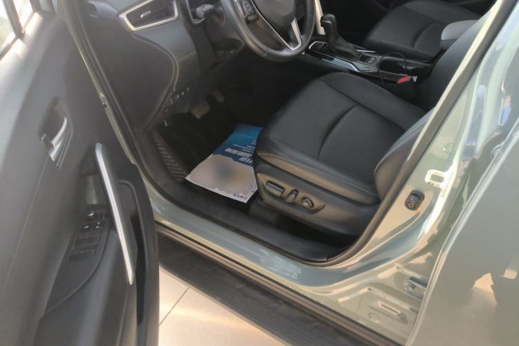 Used Toyota Corolla Cross 2022 2.0L Flagship Edition
