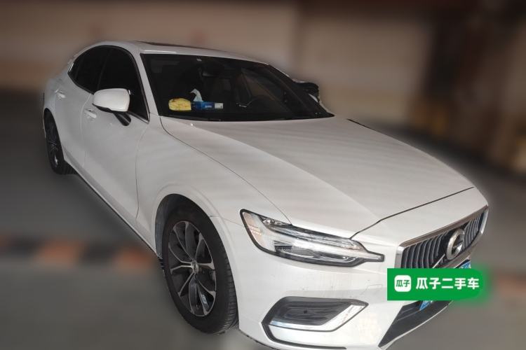 Used Volvo S60 2021 T4 Zhiyi Luxury Edition