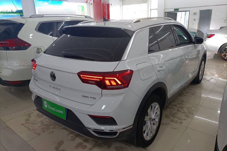 Used Volkswagen T-ROC 2022 280TSI DSG Two-Wheel Drive Elite PLUS