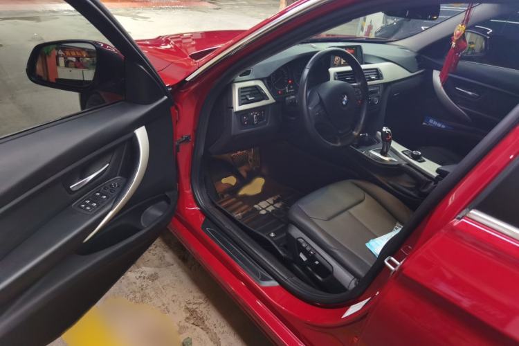 Used BMW 3 Series 2015 320Li Luxury Edition Fashion Model
