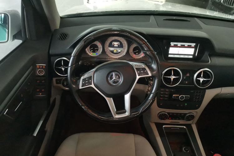 Used Mercedes-Benz GLK-Class 2015 GLK 260 4MATIC Fashion Edition Ultimate Version