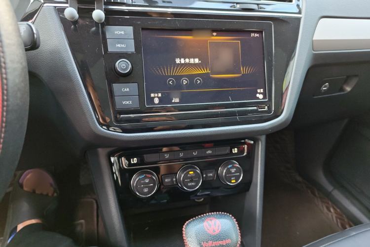 Used Volkswagen Tiguan L 2019 330TSI Automatic Two-Wheel Drive Panoramic Comfort Edition China VI Standard
