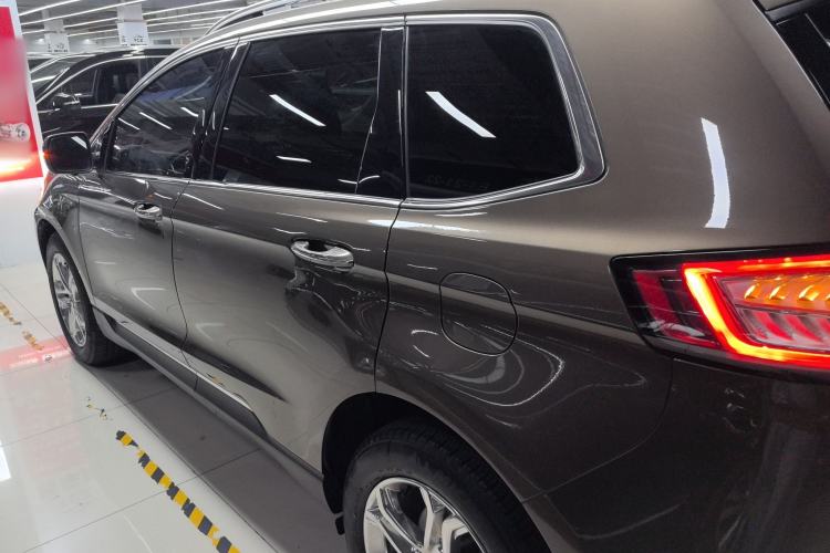 Used Ford Edge 2016 EcoBoost 245 Two-Wheel-Drive Titanium 7-Seater