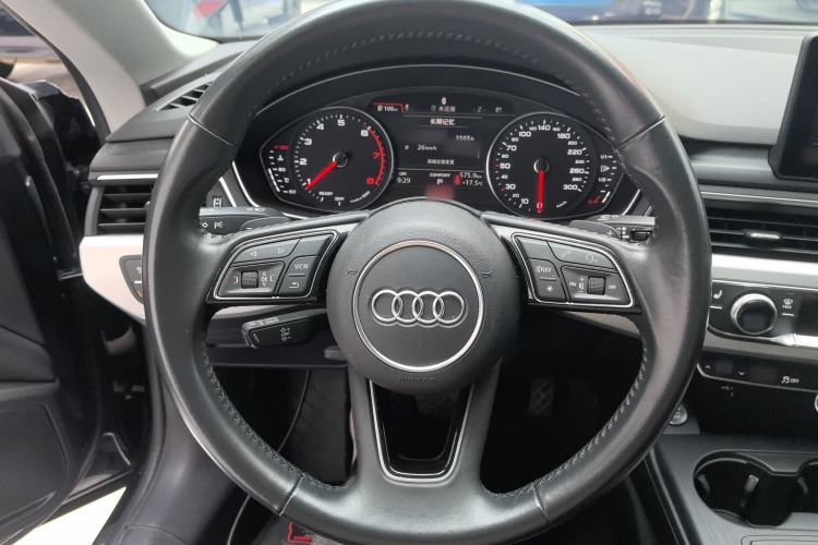 Used Audi A5 2017 Coupe 40 TFSI Fashion Model
