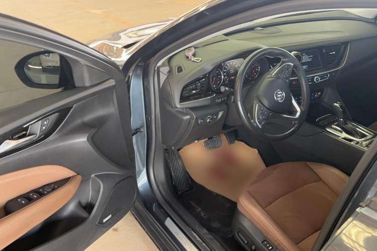 Used Buick Regal 2019 28T Luxury Edition China VI
