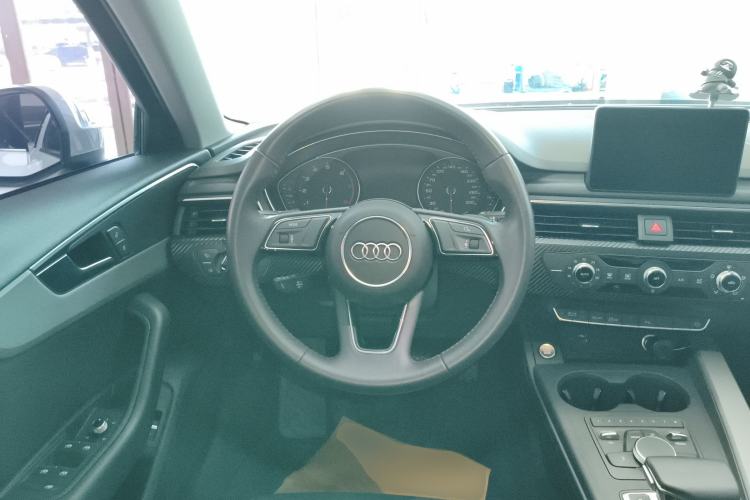 Used Audi A4L 2018 30th Anniversary Edition 40 TFSI Trendy Model