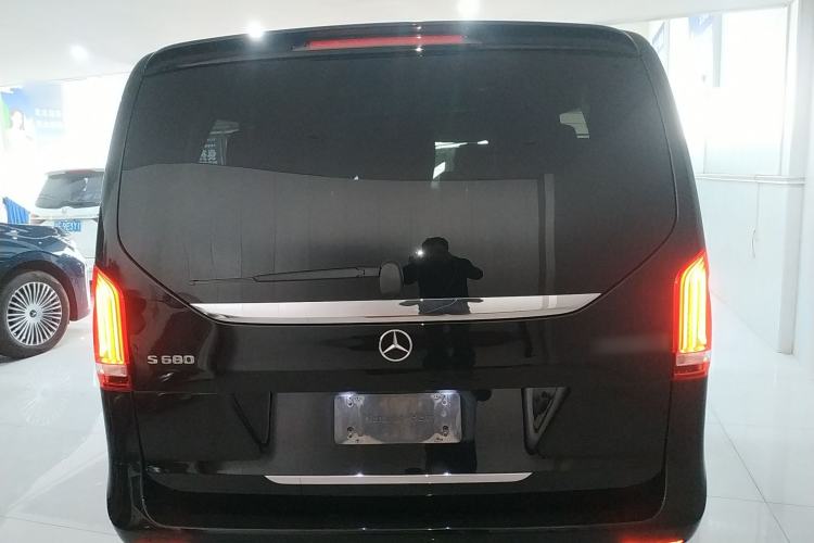 Used Mercedes-Benz V-Class 2022 V 260 L Long Wheelbase Prestige Edition
