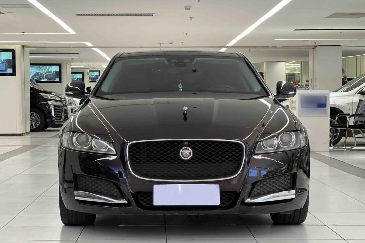 Used Jaguar XFL 2017 XFL 2.0T 240PS Premium Edition

