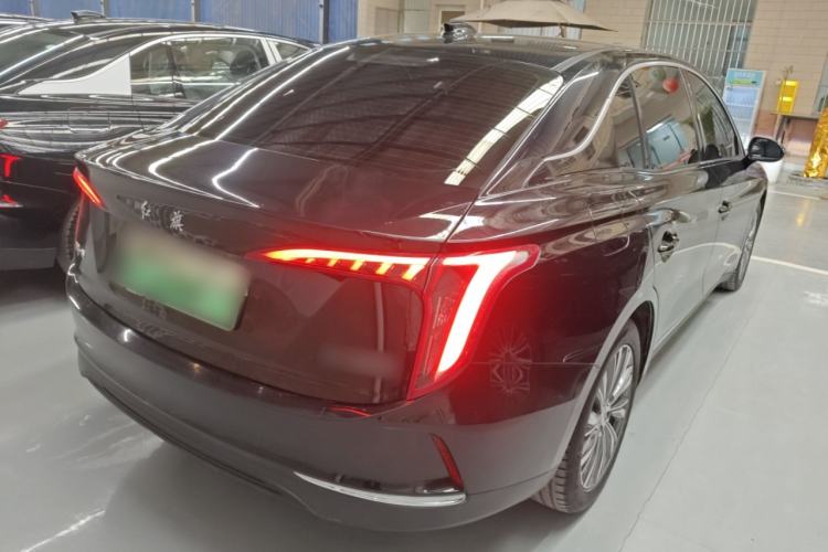 Used Hongqi E-QM5 2022 431 km Charge & Enjoy Edition
