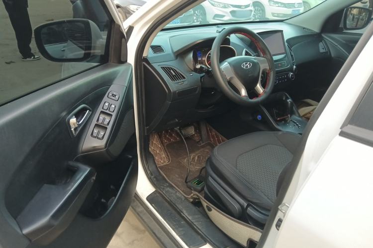 Used Hyundai ix35 2015 2.0L Automatic 2WD Comfort Edition China V Standard
