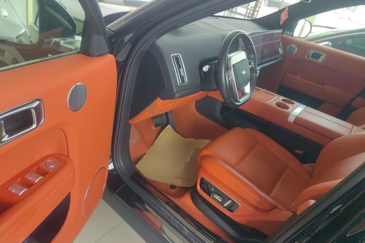 Used Li Auto L7 2024 Pro Model
