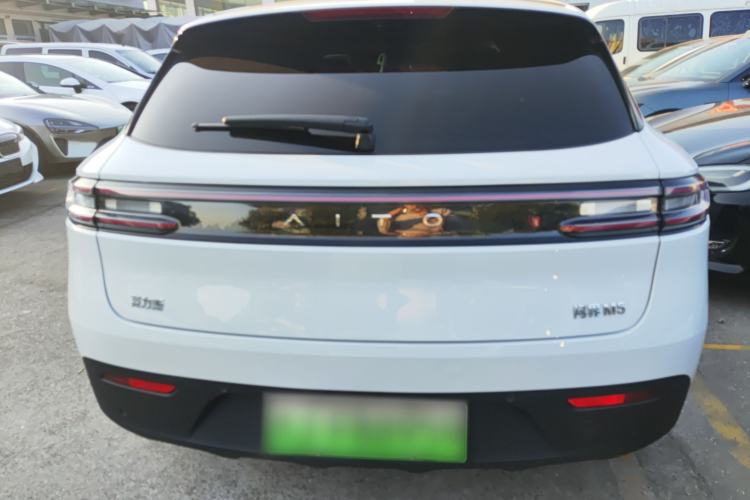 Used Hima AITO M5 2022 Extended-Range Four-Wheel Drive Performance Version
