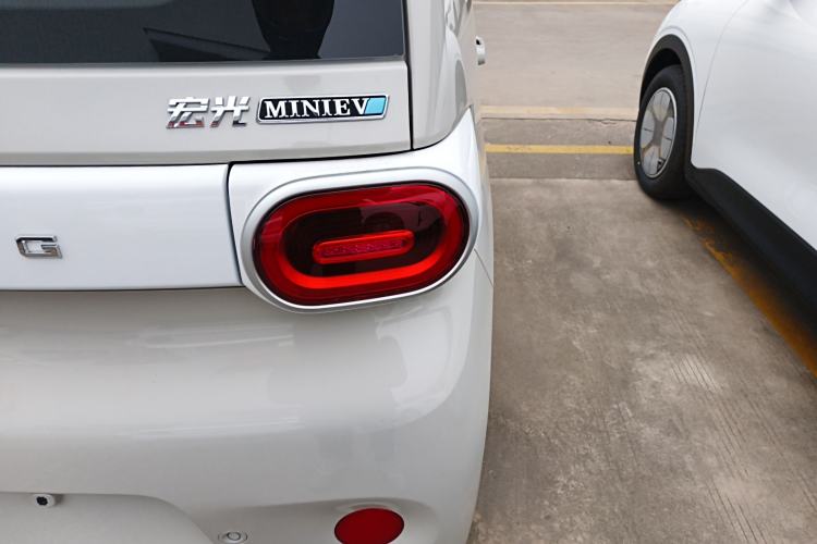 Used Wuling Hongguang MINIEV 2024 3rd Generation 215km Youth Edition
