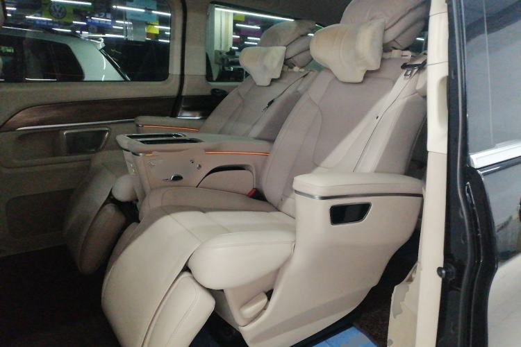 Used Mercedes-Benz V-Class 2022 V 260 L Long-wheelbase Luxury Edition
