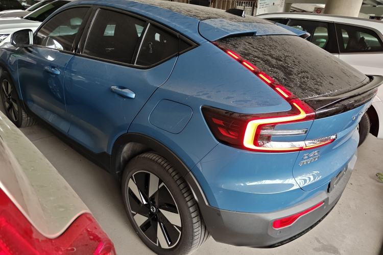 Used Volvo C40 2024 Long-Range PRO Version