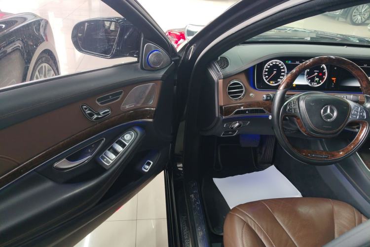 Used Mercedes-Benz S-Class 2014 S 320 L Business Model