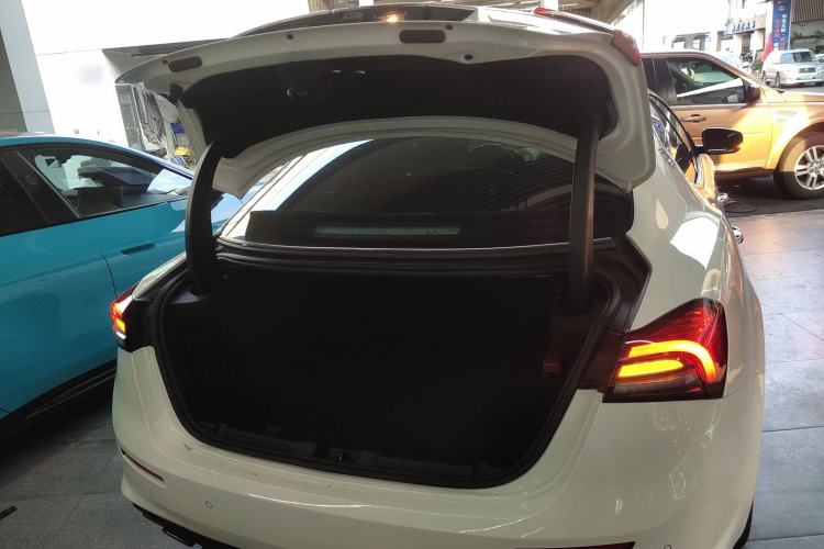 Used Maserati Ghibli 2021 2.0T Sharp Edition