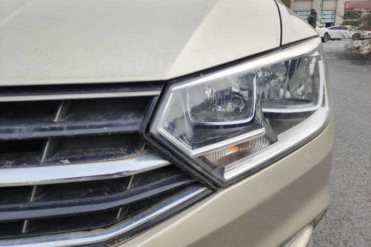 Used Volkswagen Bora 2016 1.6L Automatic Comfort Model
