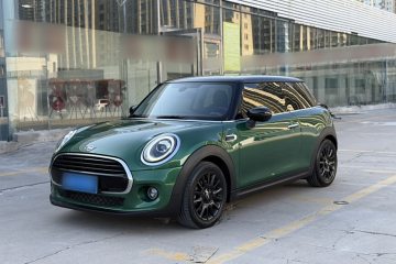 Used MINI MINI 2021 1.5T COOPER Classic Edition
