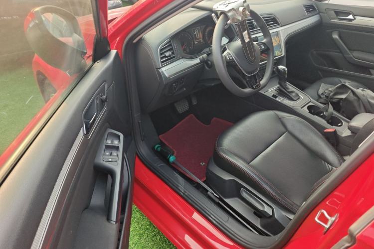 Used Volkswagen Lamando 2019 230TSI DSG Fashion Edition China V Standard