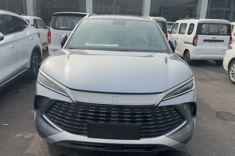 Used BYD Song L DM-i 2024 112 km Leading Edition

