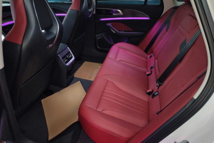 Used Hongqi H6 2024 2.0T ZhiMei Edition
