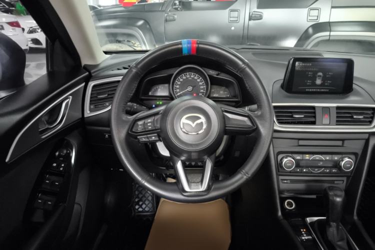 Used Mazda Mazda 3 Axela 2017 Sedan 1.5L Automatic Luxury Model Emission Standard China V
