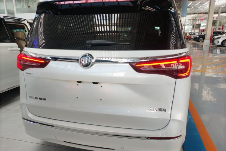 Used Buick GL8 2020 ES Land Cruiser 653T Luxury Model
